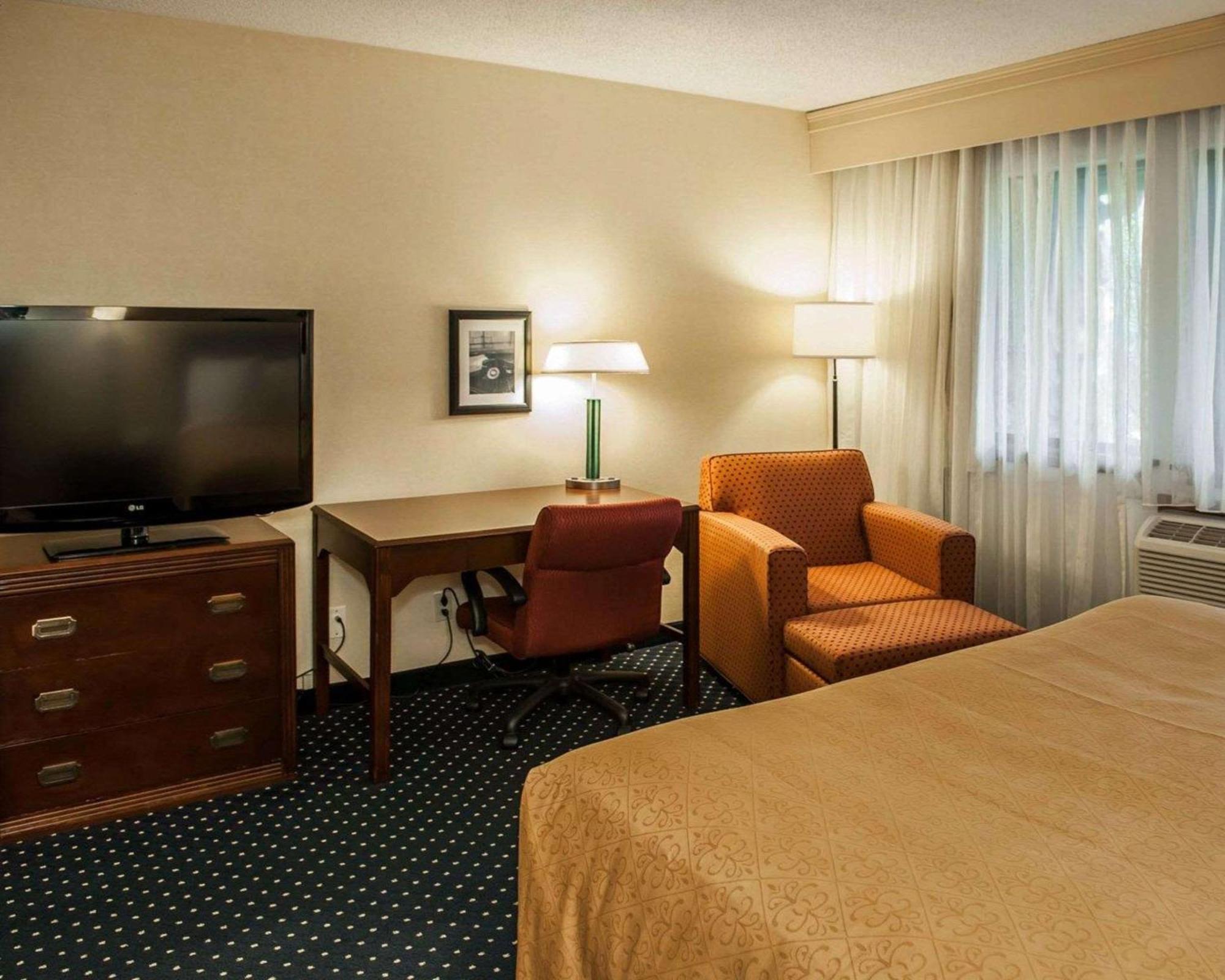 Quality Inn & Suites Goshen Kültér fotó