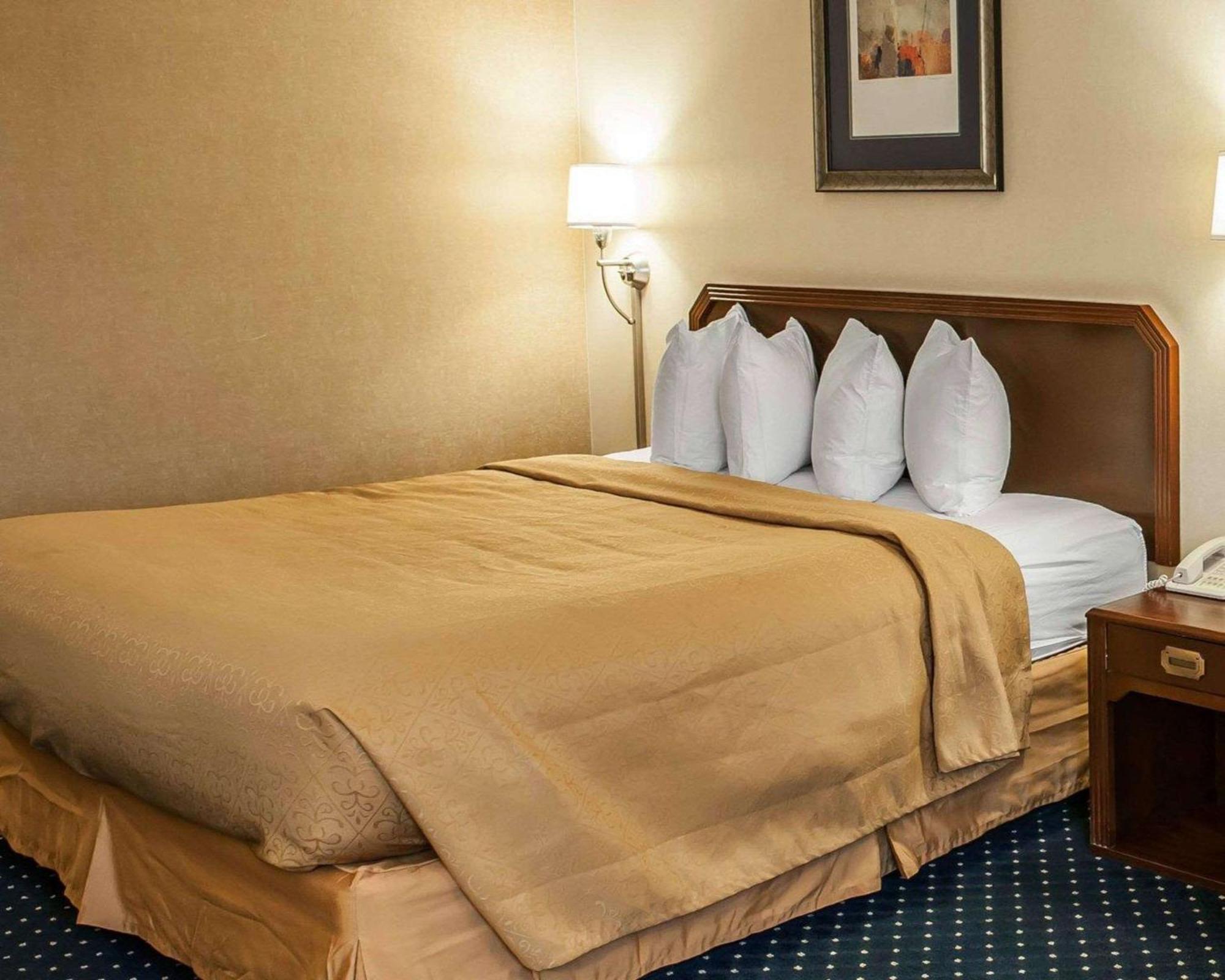 Quality Inn & Suites Goshen Kültér fotó