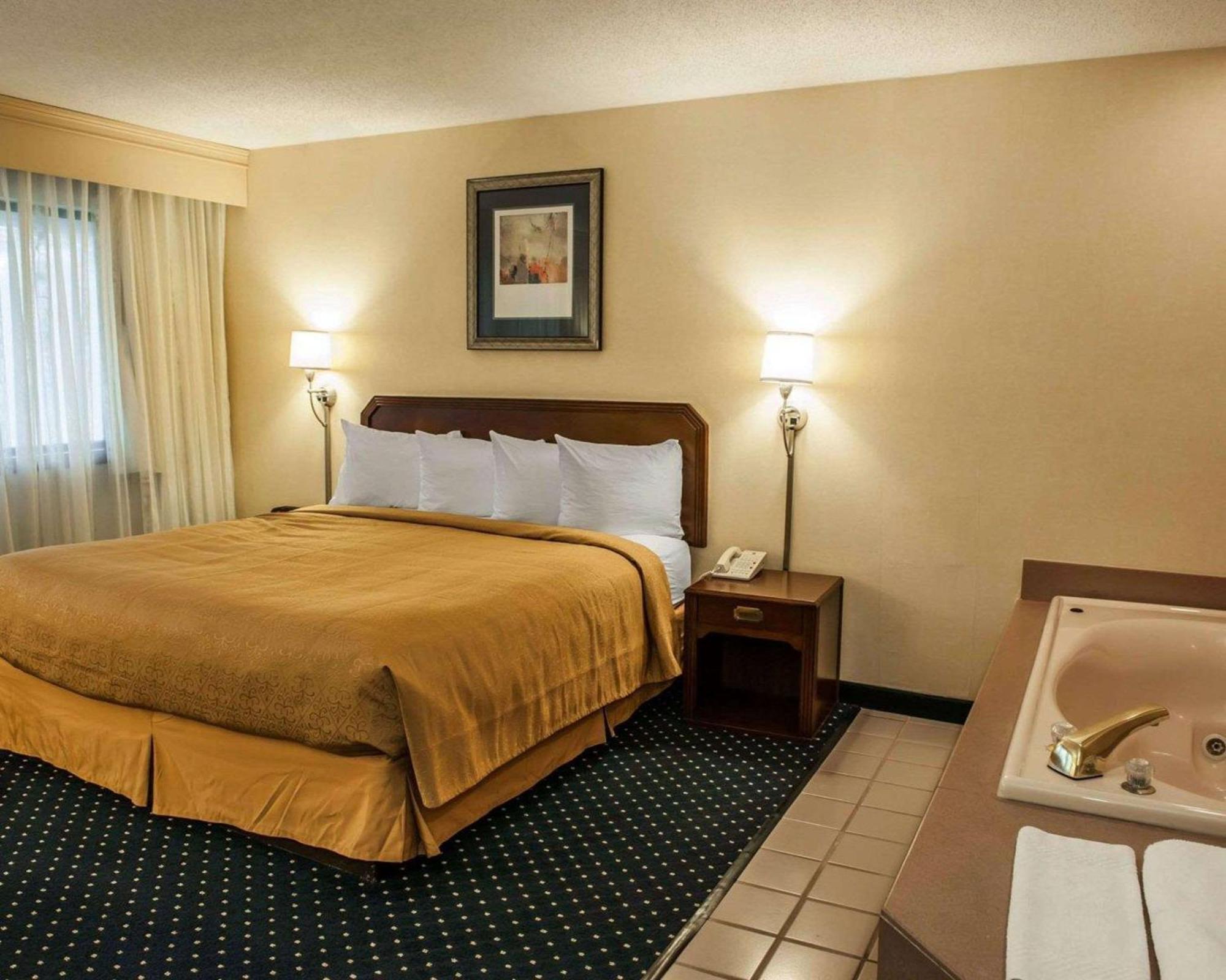 Quality Inn & Suites Goshen Kültér fotó